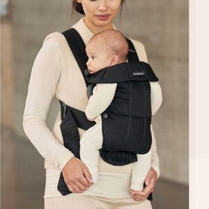 BabyBjörn Mini - Black